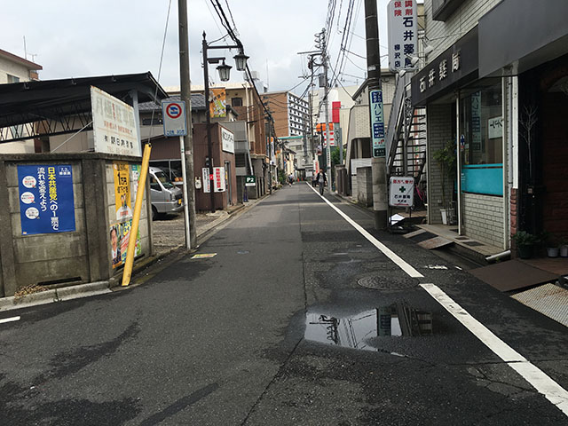 ⑧直進するとすぐにクリニックに到着します。